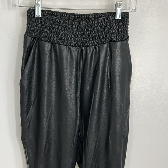 Commando Faux Leather Smocked Waist Joggers - Picture 6 of 10